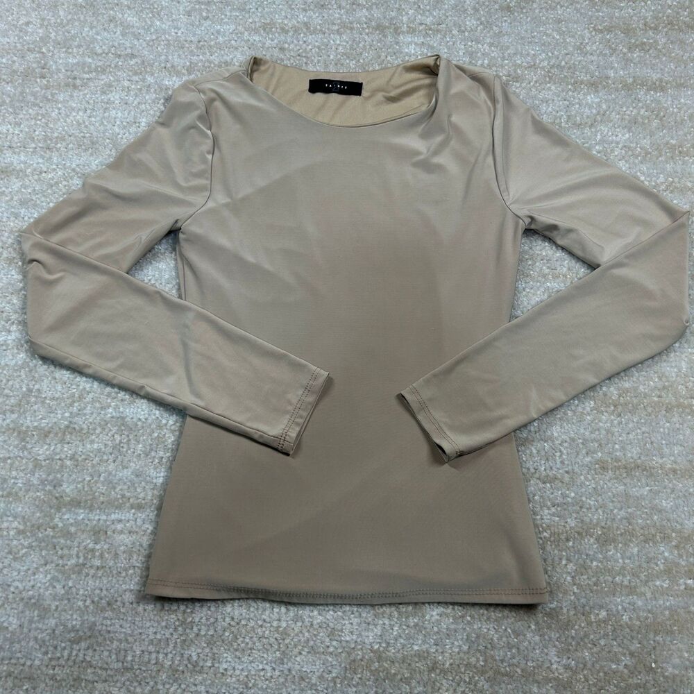 2 Saints Top Womens S Beige Long Sleeve Scoop Neck Stretch Jersey Slim Fit